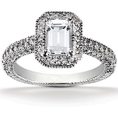 Halo Diamond Engagement Ring (0.76 t.c.w.)