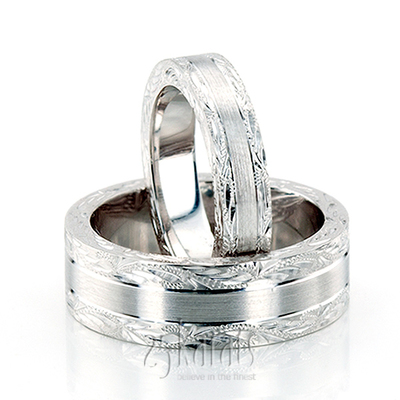 Stylish Fancy Design Wedding Band Set