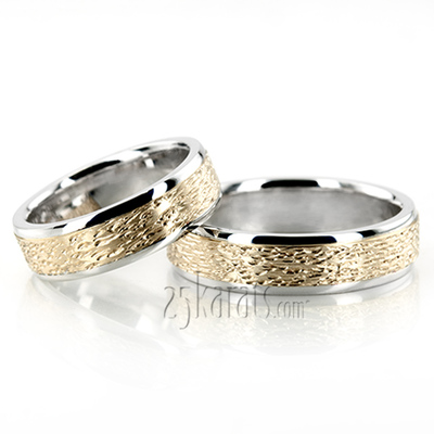 Two-Tone Rough Step Edge Wedding Ring Set