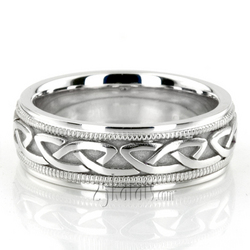 Classic Shiny Celtic Wedding Band 