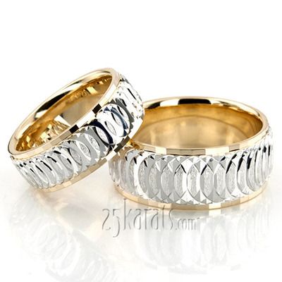 Circular Cut Fancy Carved Wedding Band Set