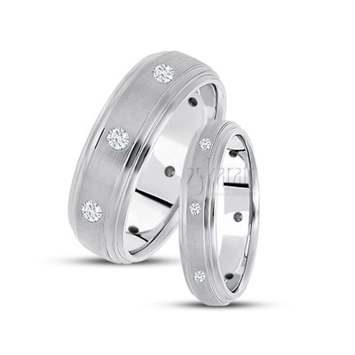 Double Step-edge Diamond Wedding Band Set