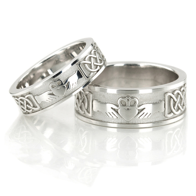 Claddagh Celtic Wedding Band Set